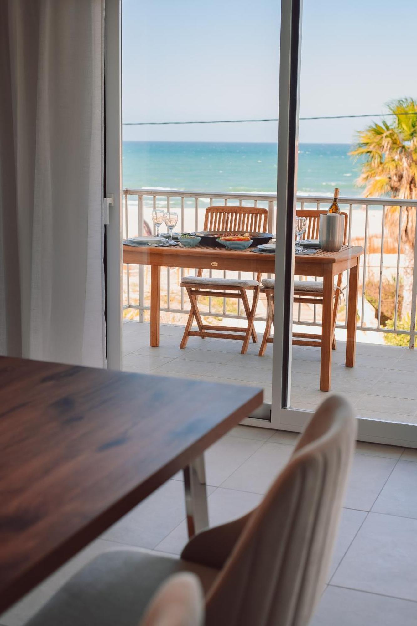 Apartamento Perla De Mar Les Deveses Luaran gambar